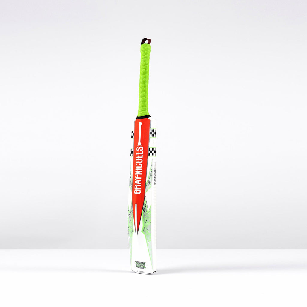 Gray-Nicolls Havoc Select 1.3 Thunder Junior Cricket Bat - Size: 5