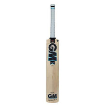 Gunn & Moore Diamond DXM 909 Cricket Bat